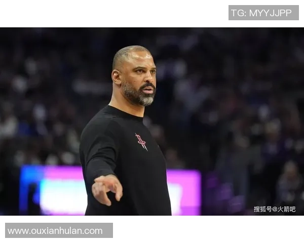 3月3日尼克斯对火箭精彩比赛录像回顾与分析