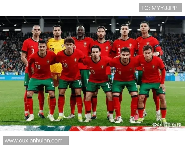 瑞士与西班牙在2010世界杯的激烈对决回顾与分析